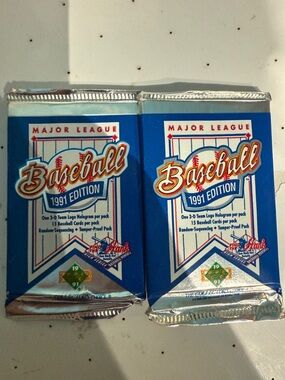 2 sealed packs 1991 Major League Baseball Cards